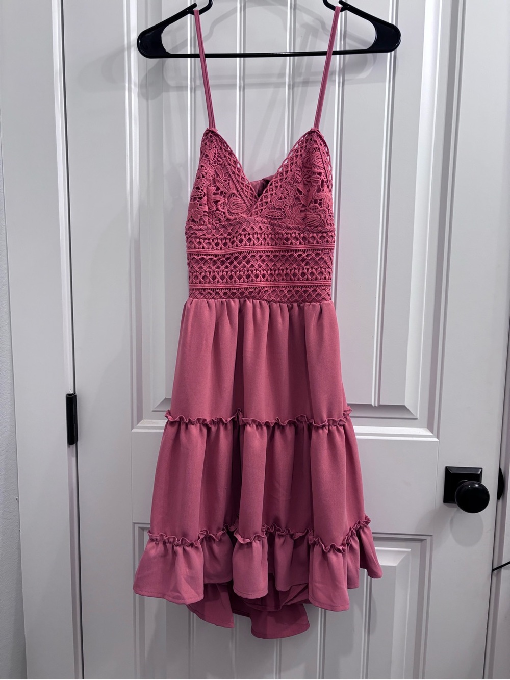 Pink Lace-Top Tiered Midi Dress - Picture 2 of 5